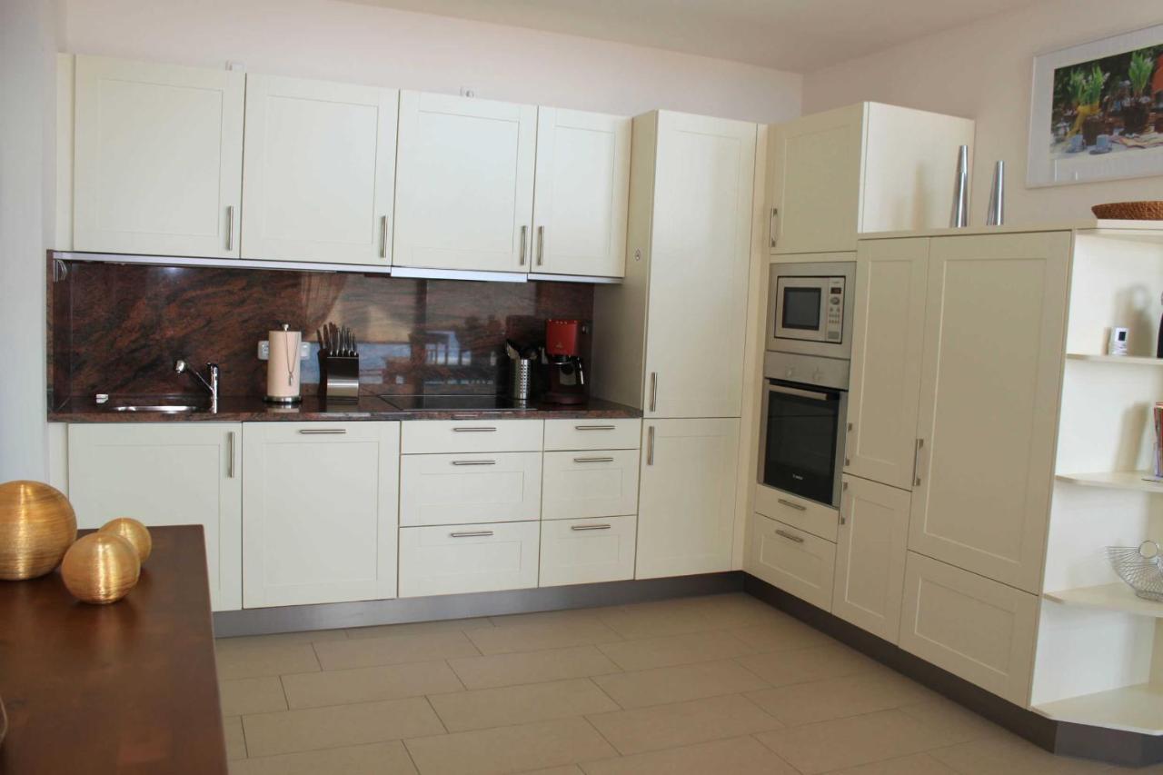 Ruegen Star Appartements De Luxe ซาสนิทซ์ ภายนอก รูปภาพ